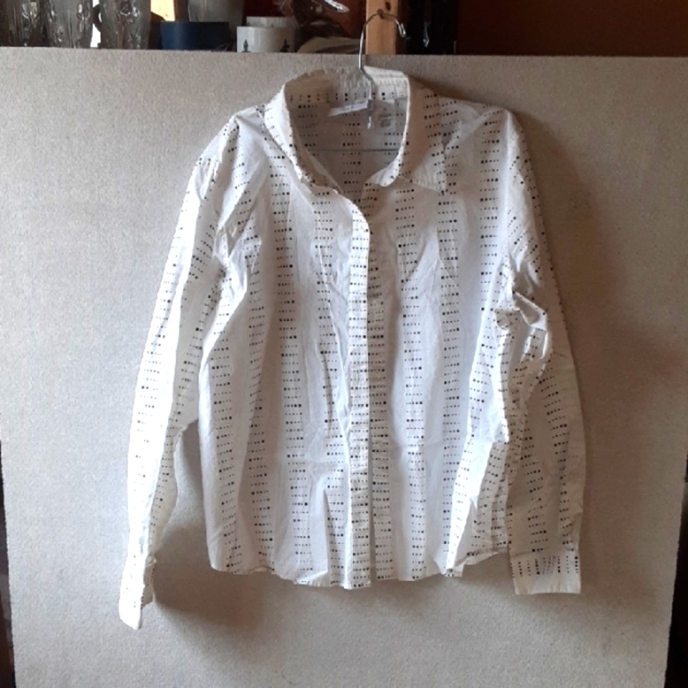 White Button-Up Women's Top (Alfred Dunner)
